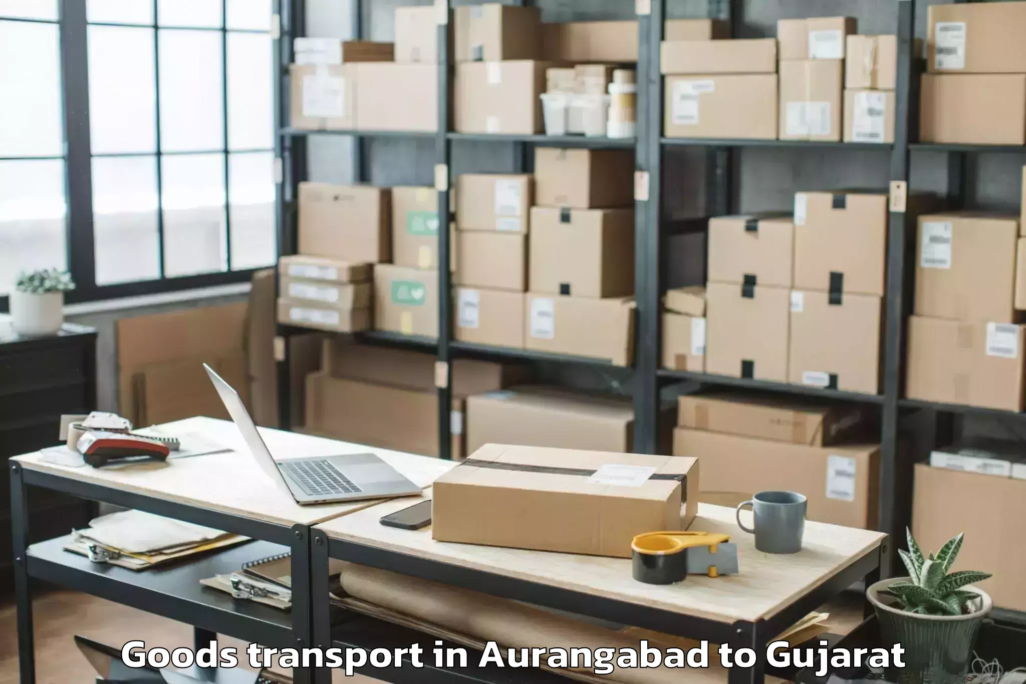 Affordable Aurangabad to Olpad Goods Transport